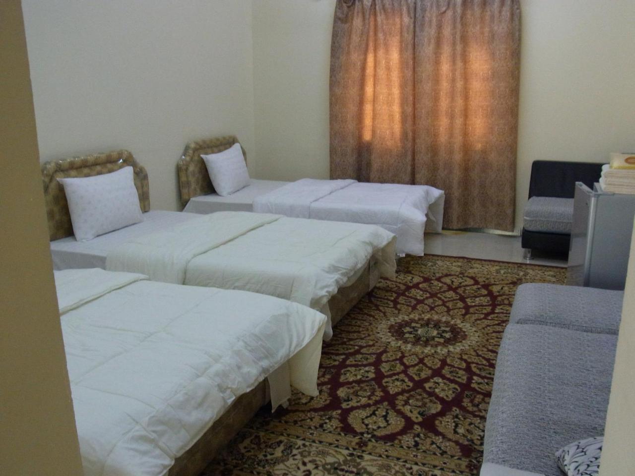Al Ghazlan Hotel Sinaw Ruddah Exteriör bild
